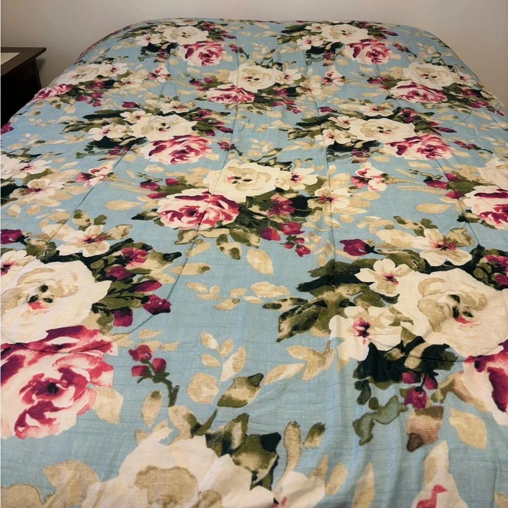 Vintage Comforter Elegant Floral Bedspread Cottage Vintage Quilt Pink Cream Rose
